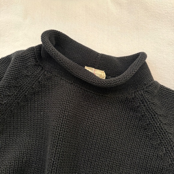 J. Crew Vintage Black Knit Rollneck Turtleneck Sweater - Picture 5 of 5